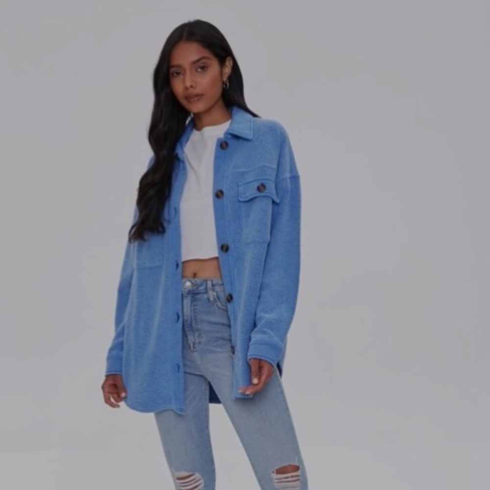 NWT , oversized shacket (shirt jacket) from Forever 21. Women’s medium, fits big